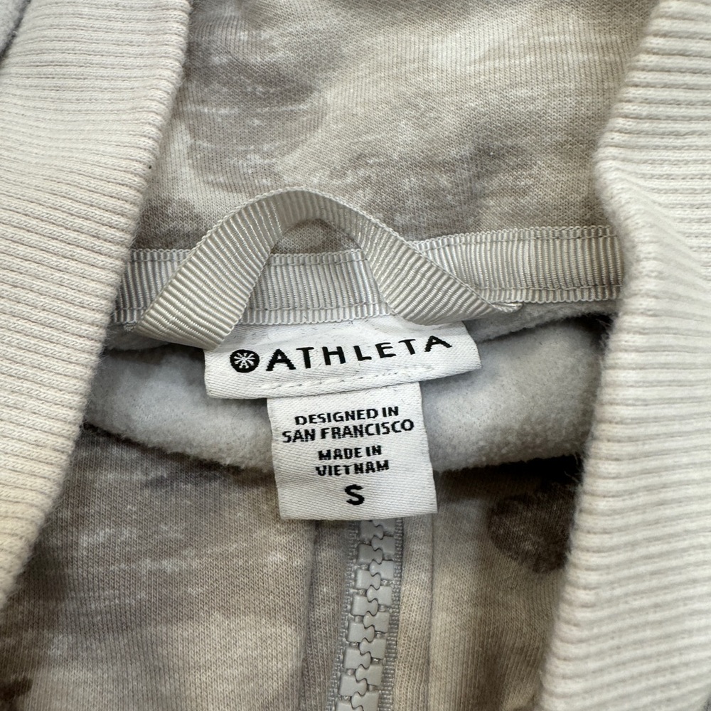 Athleta Triumph Hoodie, size small, grey and white camo, EUC - Picture 5 of 8